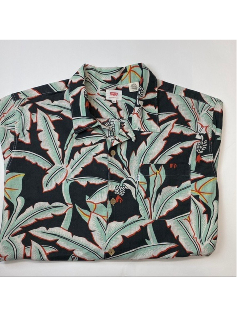 LEVIS XL CASUAL BUTTON DOWN